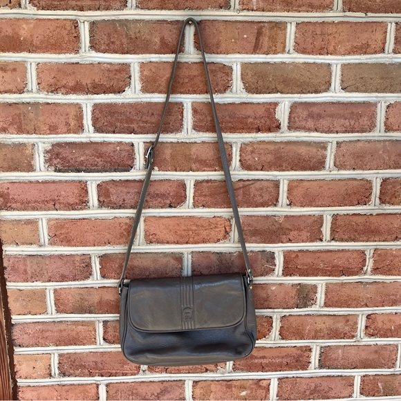 ETIENNE AIGNER ~ Vintage Taupe Purse - Picture 1 of 12